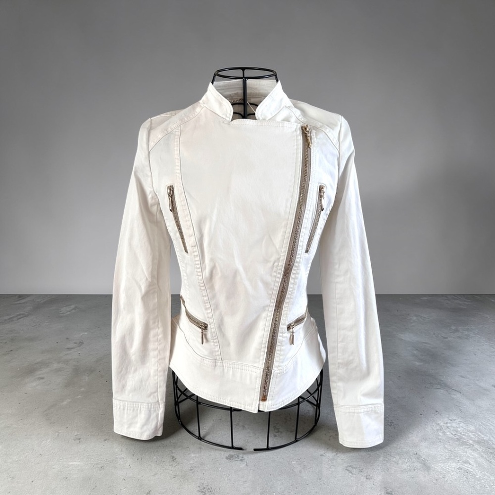 White House Black Market "Coated Dynamo Moto" blazer in white, size 00, NWT